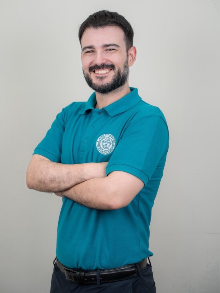 Tulio Villafane R.